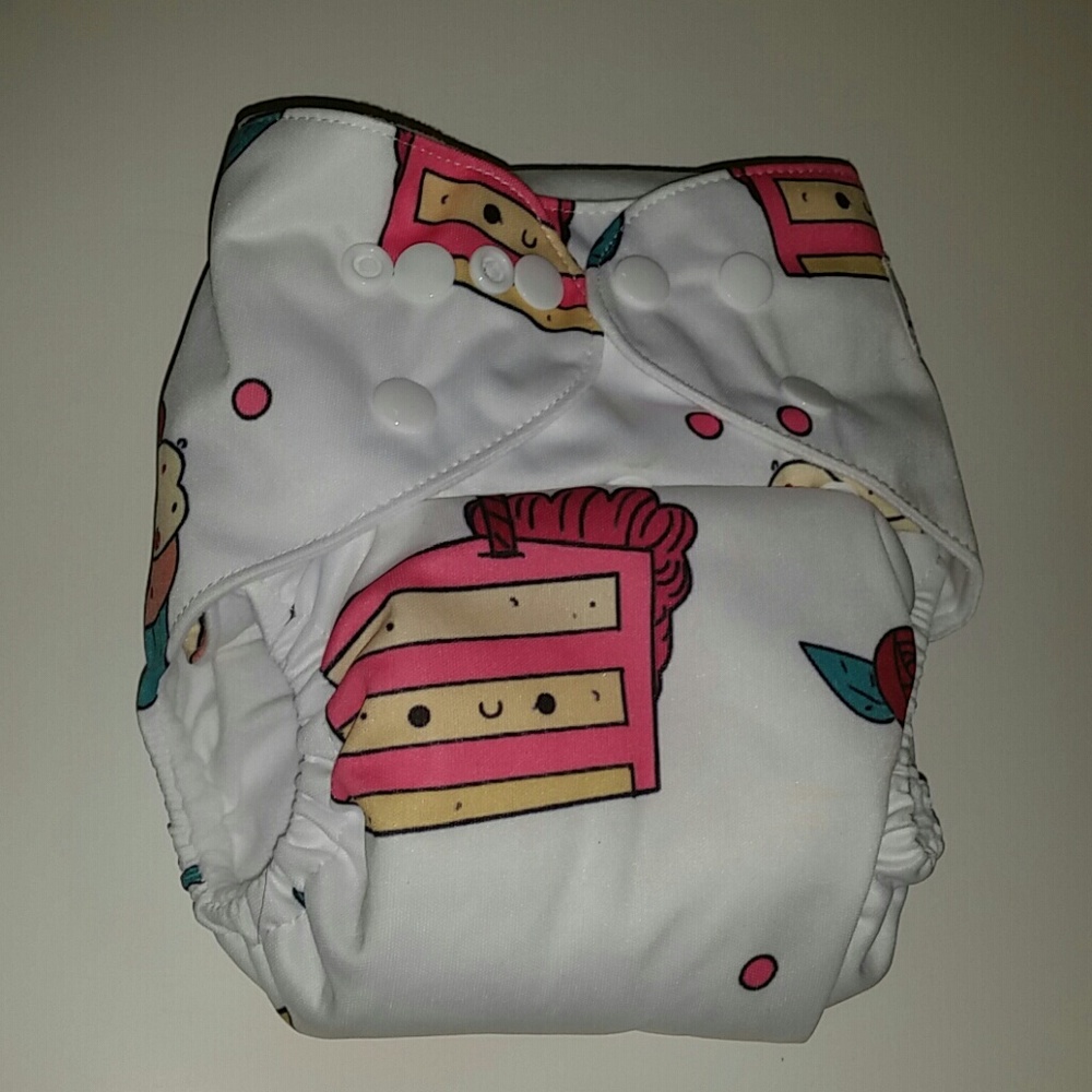 Alva Baby Cloth Diaper w / Two Liners